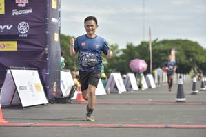 BIB: 0438
                            <button type="button" onclick="openModal(4943672)" class="btn btn-primary btn-sm float-right btn-popup" data-toggle="modal" data-target=".modal-high-quality">
                        <i class="fas fa-shopping-cart"></i> Add to Cart
                    </button>
                                            <button type="button" onclick="isThisMe(4943672, true)" class="btn btn-success btn-sm float-right btn-popup btn-isme hidden" data-toggle="tooltip" data-placement="bottom" title="นี่คือรูปของคุณใช่ไหม คลิกที่นี่เพื่อเอาเข้าอัลบั้ม">
                        <i class="fas fa-plus"></i> Add to album
                    </button>
                    <button type="button" onclick="isThisMe(4943672, false)" class="btn btn-warning btn-sm float-right btn-popup btn-isnotme hidden">
                        <i class="fas fa-ban"></i> Remove from album
                    </button>